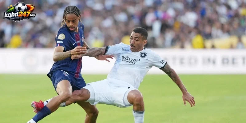 Liverpool Ngắm Đến Chân Sút Bradley Barcola Nhằm Bổ Sung Đội Hình 4 Thương vụ Barcola và những thách thức chờ đợi Liverpool